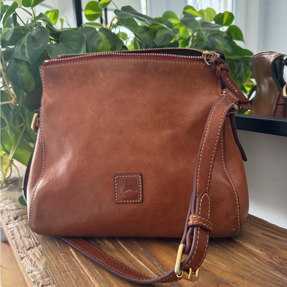 Dooney & Bourke Florentine small handbag